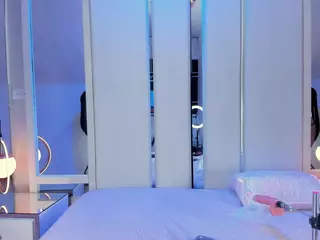 VesperVelvet's Live Sex Cam Show