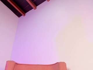 zaracampbell webcam