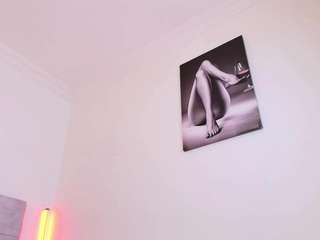 zaracampbell webcam