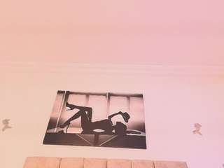 zaracampbell's live room