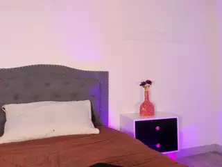 ZaraCampbell's Live Sex Cam Show