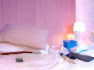 ZoeBenneti's Live Sex Cam Show
