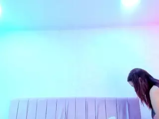 ZoeBenneti's Live Sex Cam Show