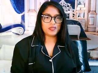 indiablackpanthe... Live Webcam on CamSoda