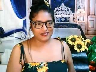indiablackpanthe... Live Webcam on CamSoda