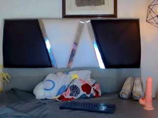 valentina-kiss Live Webcam on CamSoda