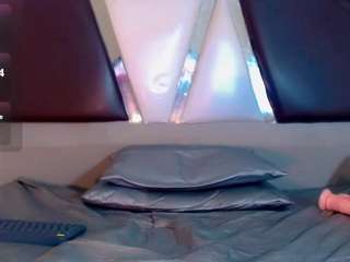 valentina-kiss Live Webcam on CamSoda