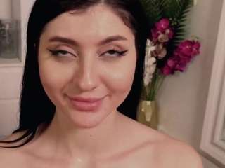 aliyv Live Webcam on CamSoda