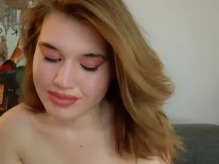 Verona's Live Sex Cam Show