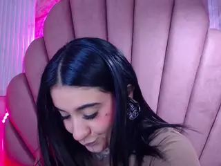 Adri-Tatto's Live Sex Cam Show