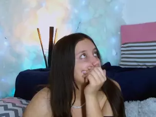 Camila Lewis's Live Sex Cam Show