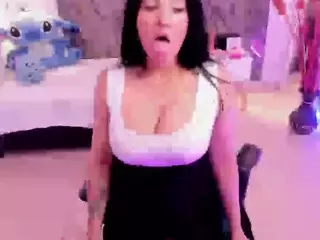 Emma-Collins-01's Live Sex Cam Show