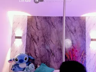Emma-Collins-01's Live Sex Cam Show
