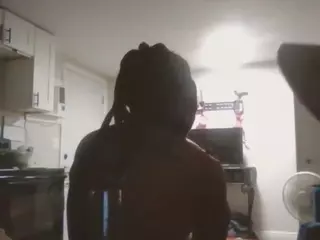 Gemixxmeow's Live Sex Cam Show