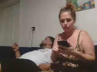 Gemxxmeow's Live Sex Cam Show