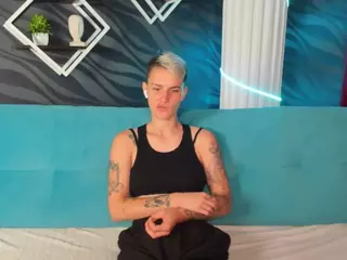 LindaBryantt's Live Sex Cam Show