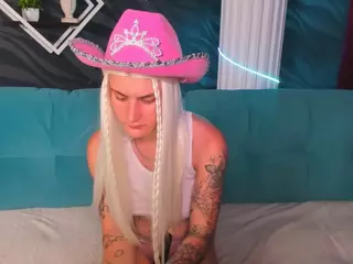 LindaBryantt's Live Sex Cam Show