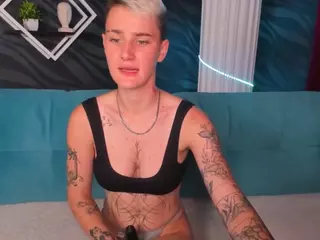 LindaBryantt's Live Sex Cam Show