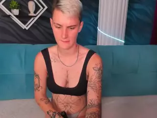 LindaBryantt's Live Sex Cam Show