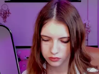 LolaSweetnesss's Live Sex Cam Show