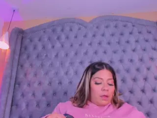 Miss-horney's Live Sex Cam Show