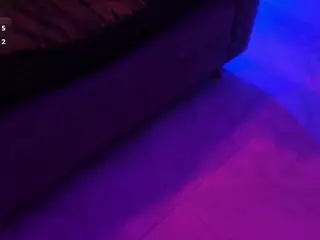 Miss-horney's Live Sex Cam Show