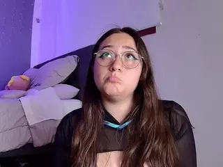 Moonviolet's Live Sex Cam Show