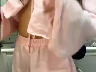 NeldaBoor's Live Sex Cam Show