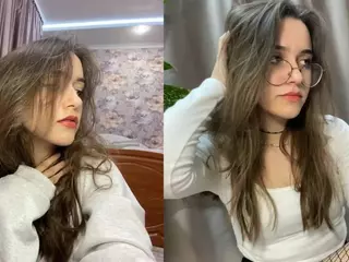 NeldaBoor's Live Sex Cam Show