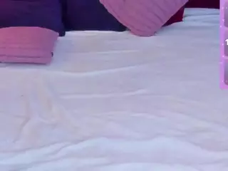 RebelGirlL's Live Sex Cam Show