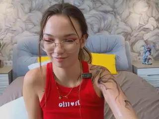 SusannJohnson's Live Sex Cam Show