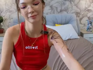SusannJohnson's Live Sex Cam Show