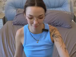 SusannJohnson's Live Sex Cam Show