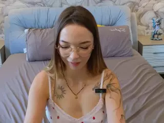 SusannJohnson's Live Sex Cam Show