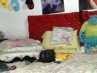 sweetcouplehot1tapestry