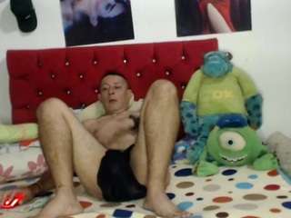 sweetcouplehot1tapestry's CamSoda show and profile