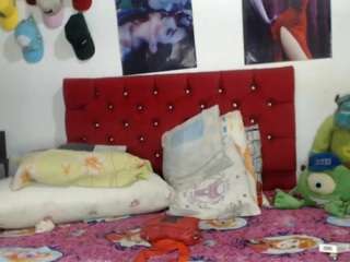 sweetcouplehot1tapestry