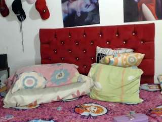 sweetcouplehot1tapestry