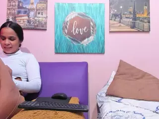 VickyyLove's Live Sex Cam Show