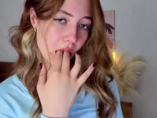 WilonaHamlet's Live Sex Cam Show