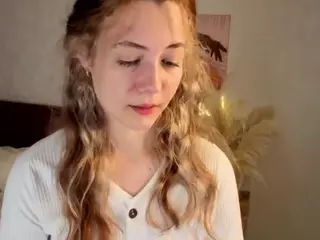 WilonaHamlet's Live Sex Cam Show