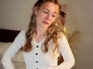 WilonaHamlet's Live Sex Cam Show