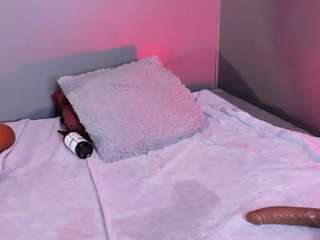 zoemoretti Live Webcam on CamSoda