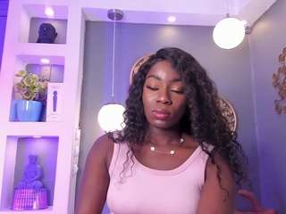 zoemoretti Live Webcam on CamSoda