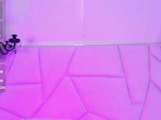 aitanahilton Live Webcam on CamSoda