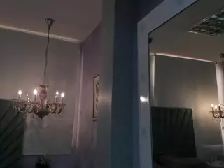 Aitana Hilton's Live Sex Cam Show