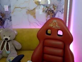 Aliss-m live cam preview