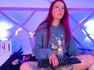 DaniiRed's Live Sex Cam Show