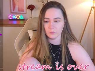 emmab1uem Live Webcam on CamSoda