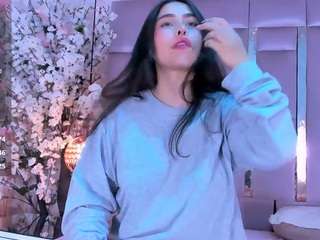 hannacollins01's CamSoda show and profile